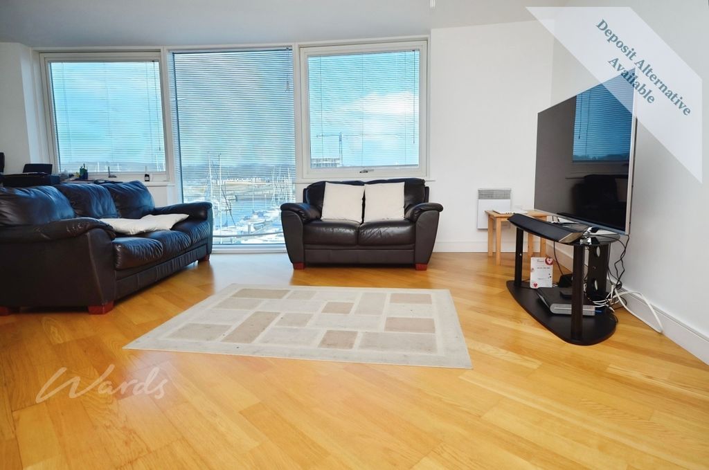 Property photo 2 of 6 Marina Lounge