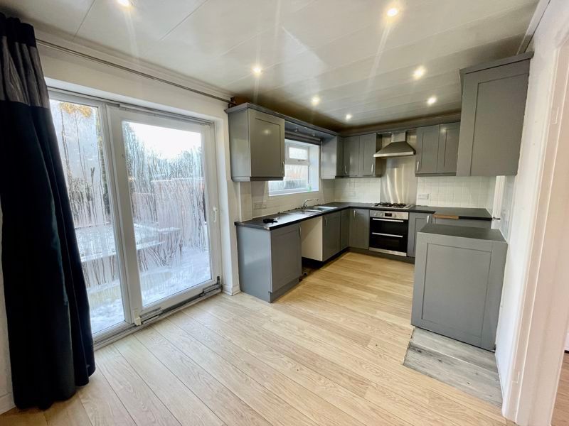 Property photo 3 of 14 Photo 15