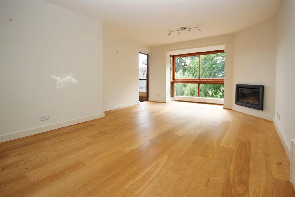 Property photo 3 of 14 Img_4479.Jpg