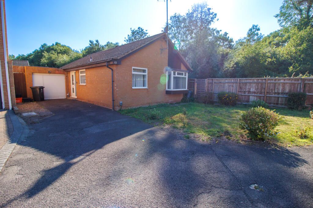 Property photo 1 of 12