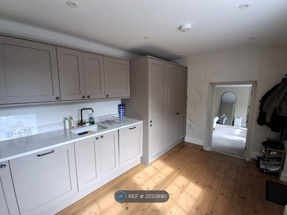 Property photo 2 of 10 Light Filled Kitchen