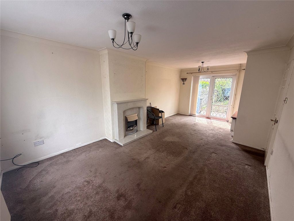 Property photo 2 of 15 Picture No. 22