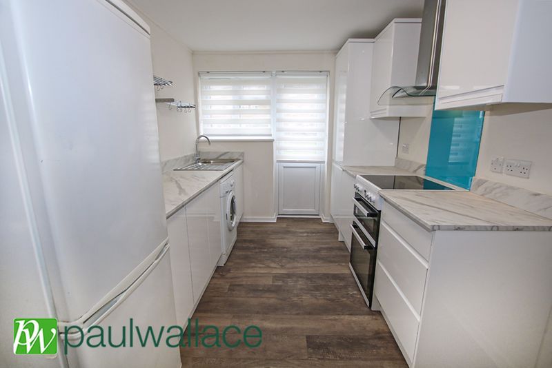 Property photo 2 of 6 Kitchen