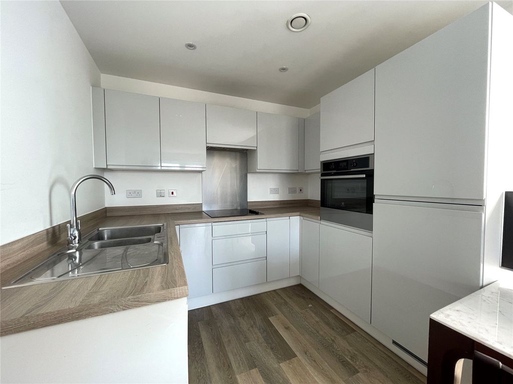 Property photo 1 of 11 Picture No. 08
