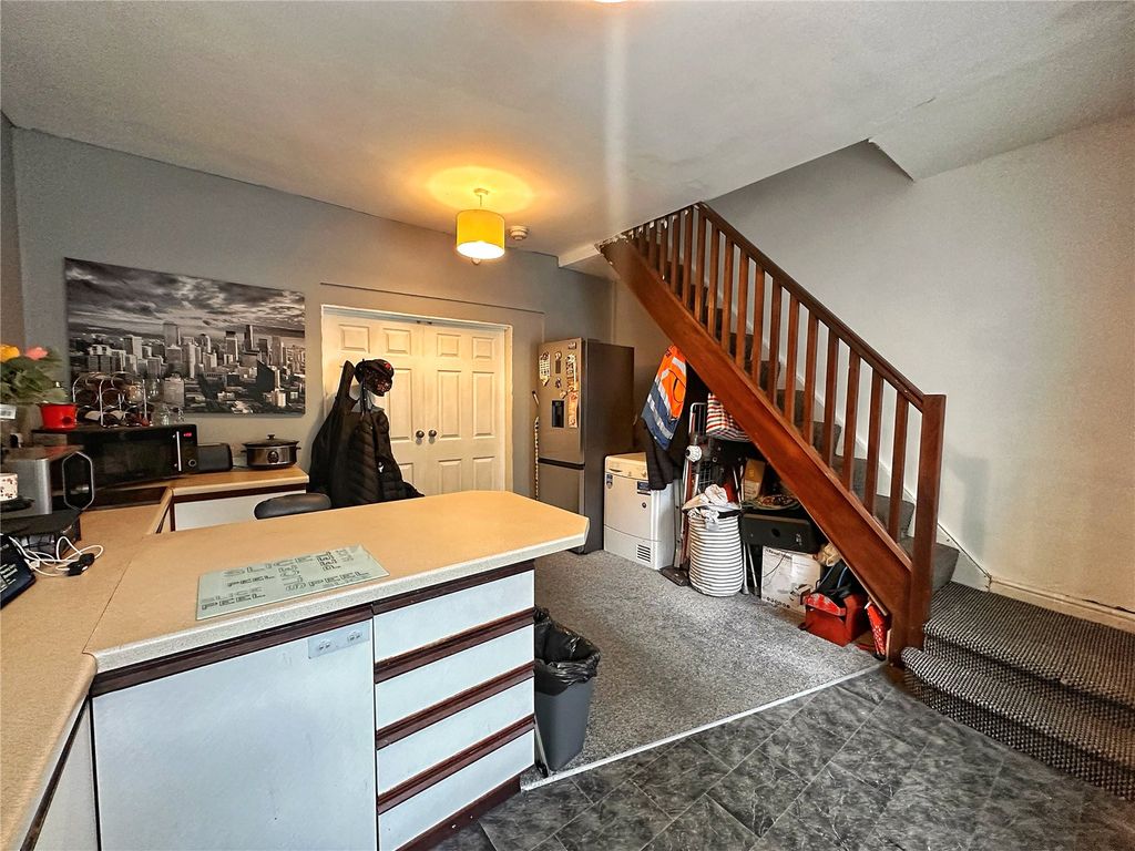 Property photo 2 of 13 Picture No. 05