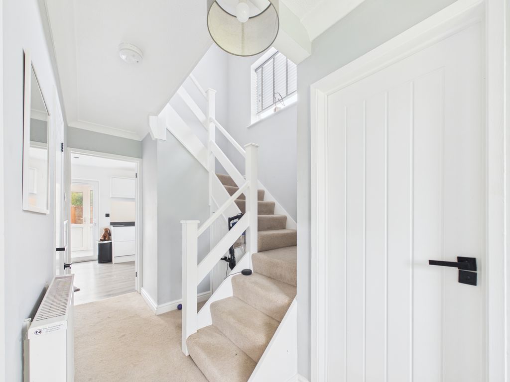 Property photo 2 of 13 Entrance