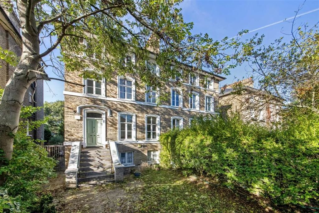 Property photo 1 of 6