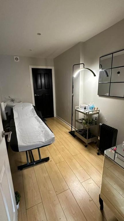 Property photo 2 of 10 Photo 2