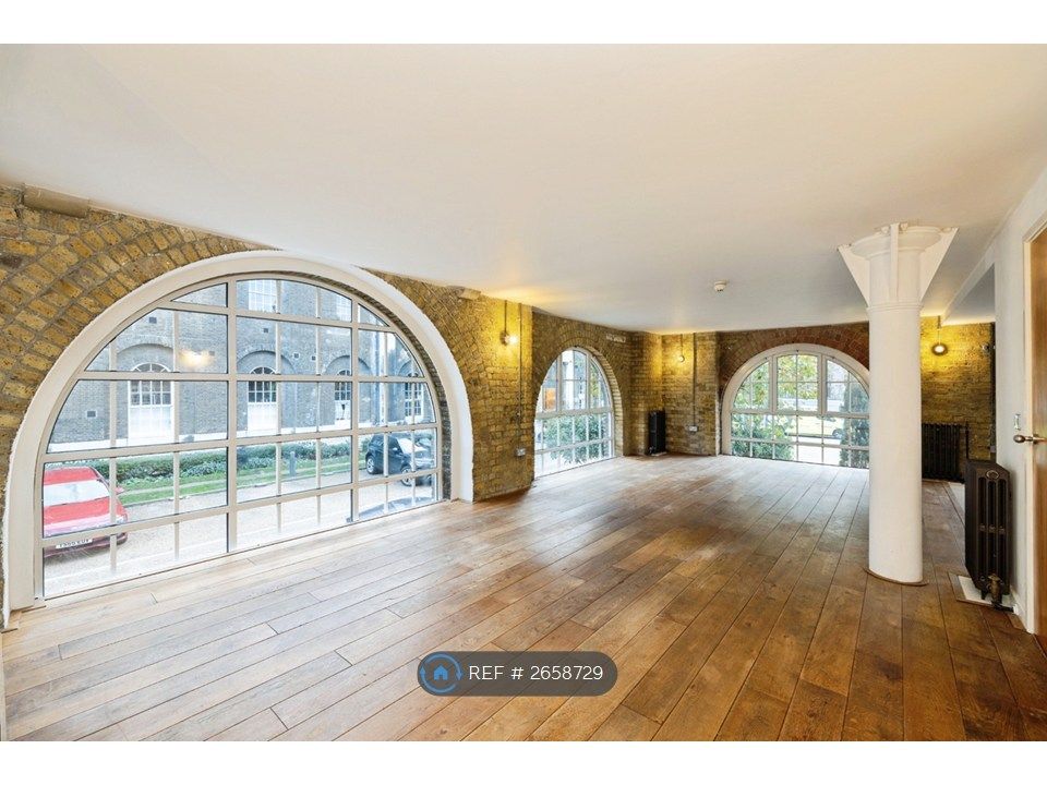 Property photo 1 of 12 Living Area