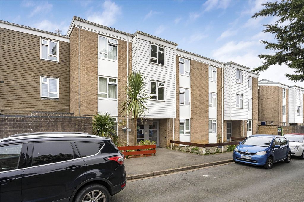 Property photo 1 of 8 Picture No. 08