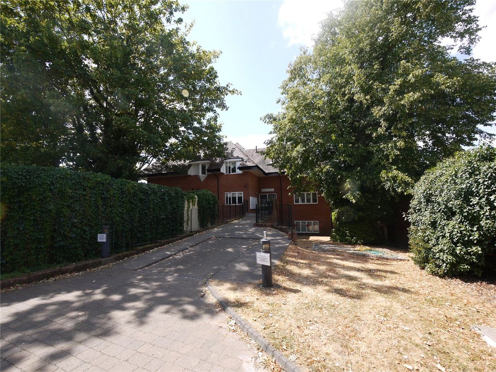 Property photo 1 of 9 Picture No. 12