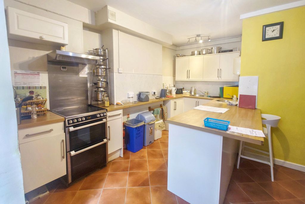 Property photo 2 of 24 The Old Dairy, Market Street, Nailsworth, Gloucestershire Gl6 0Bz, Wortley Villa, Bath Road, Nailsworth, Gloucestershire Gl6 0Hh, 65 Churchill Road, Nailsworth, Gloucestershire Gl6 0De