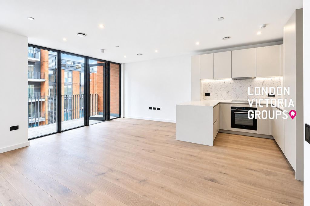 Property photo 1 of 14 1-14290.Jpg