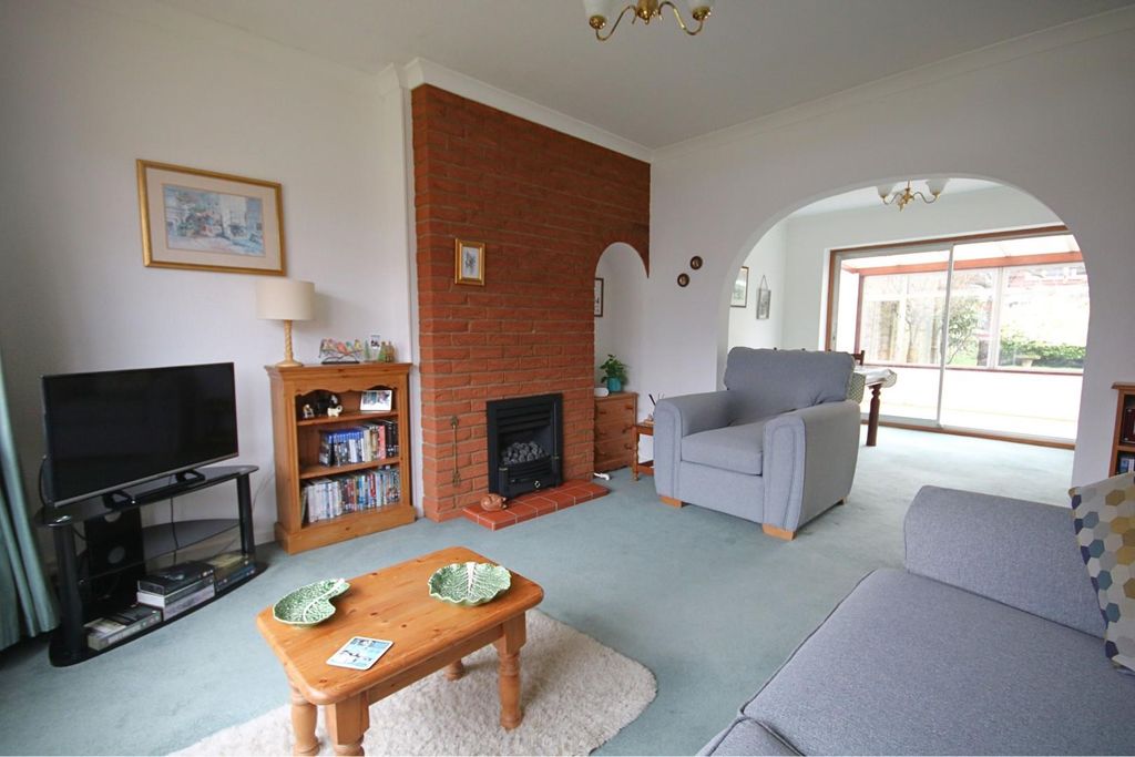 Property photo 3 of 14 liv2 (39).Jpg