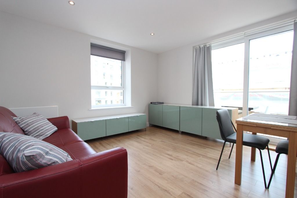 Property photo 2 of 11