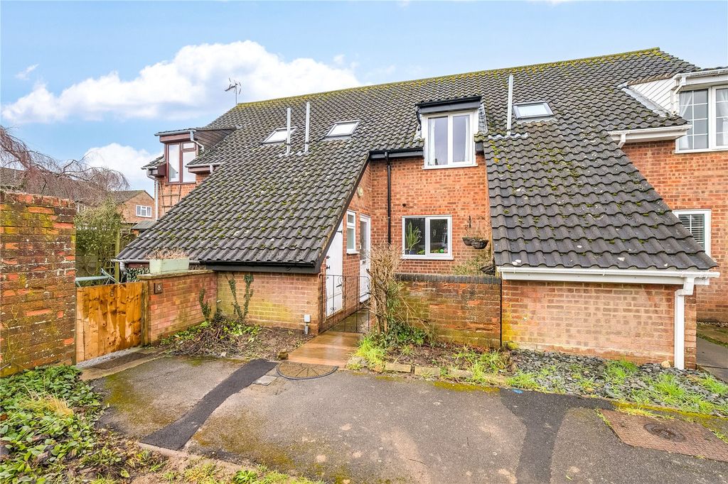 Property photo 1 of 18 Picture No. 03