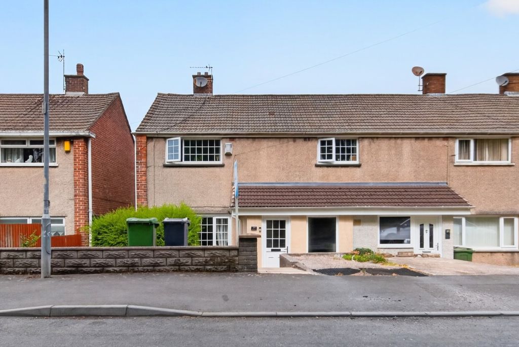 Property photo 1 of 31 5301813