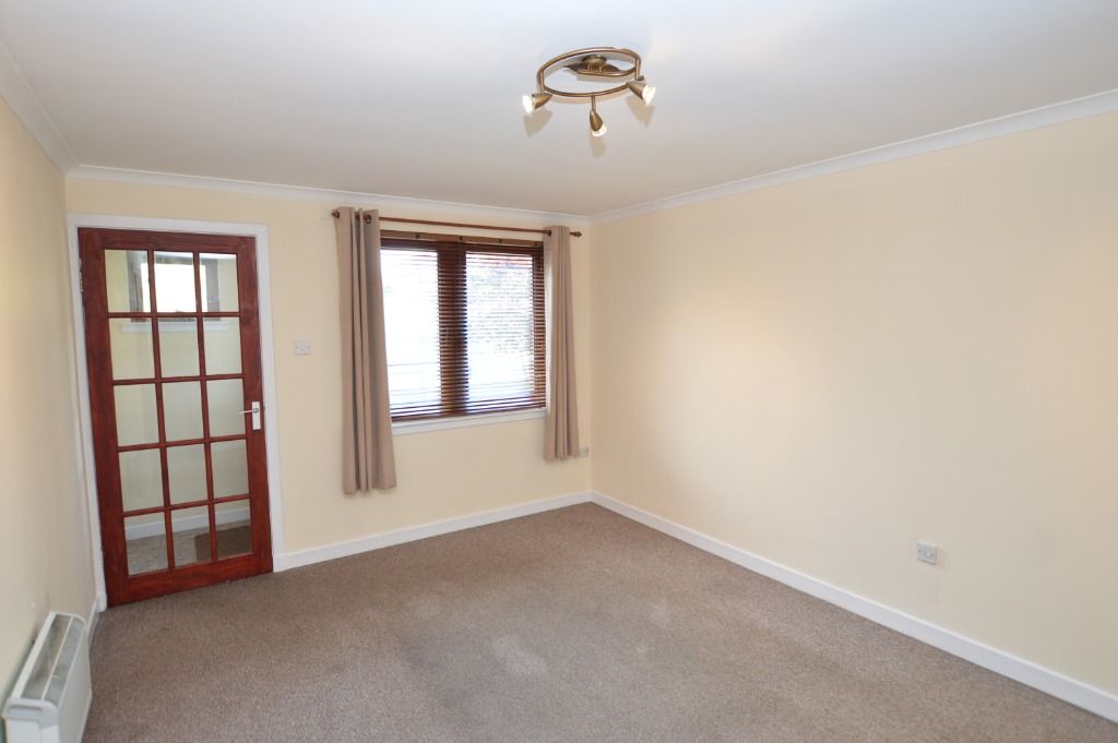 Property photo 2 of 7 Photo 2