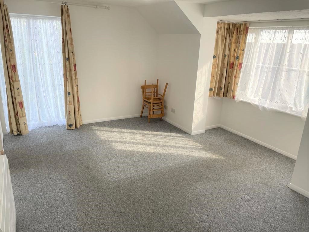 Property photo 2 of 5 Gallery