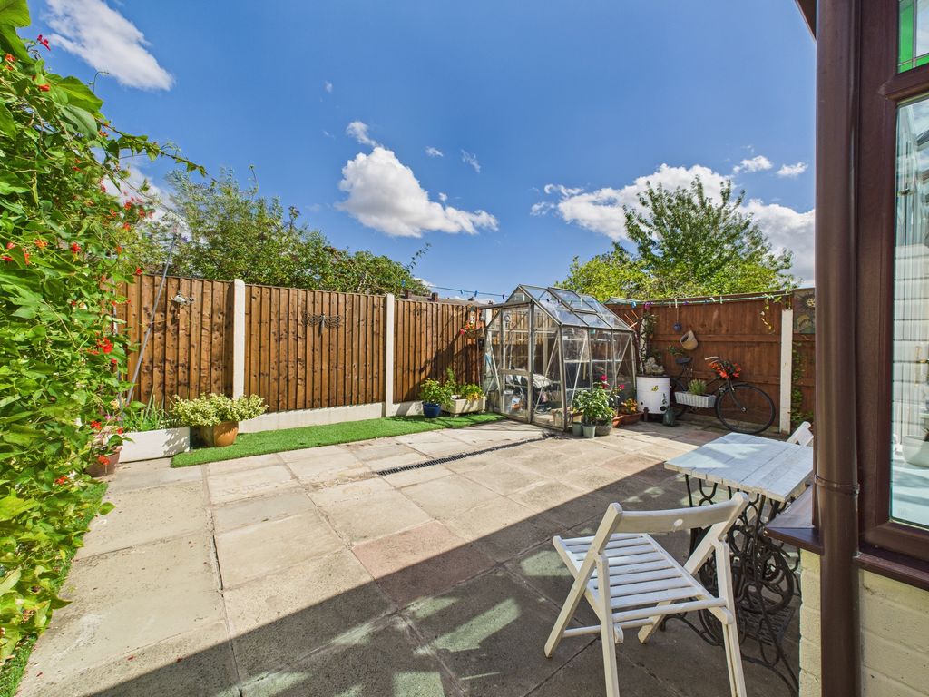 Property photo 2 of 30