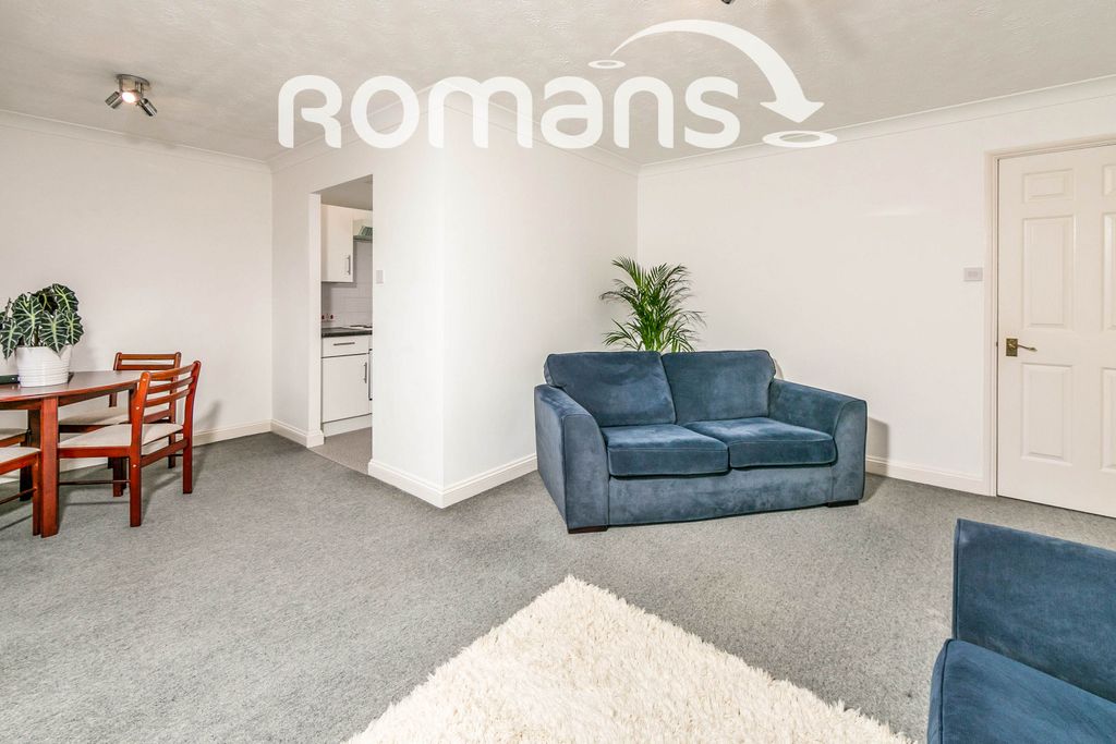Property photo 3 of 10 Recep B