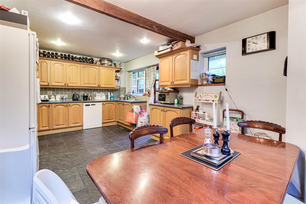 Property photo 3 of 35 09-Edit 2.Jpg