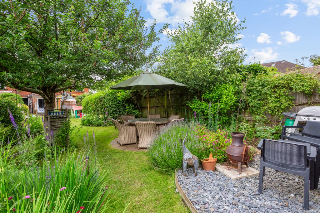 Property photo 2 of 14