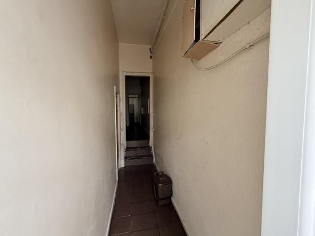 Property photo 3 of 19 Entrance Hallway