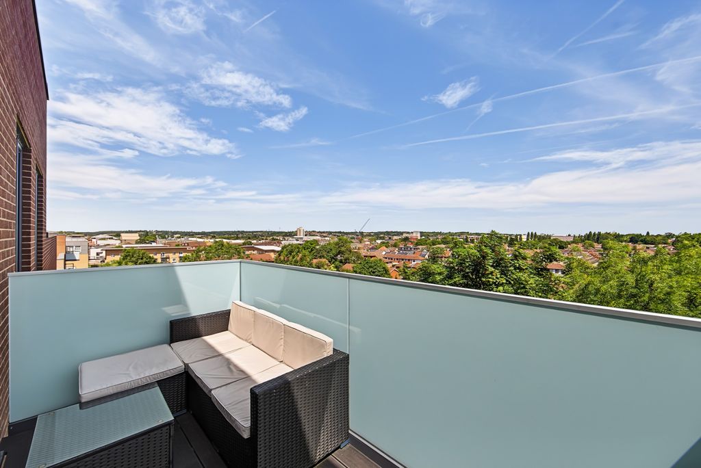 Property photo 3 of 12 5311492