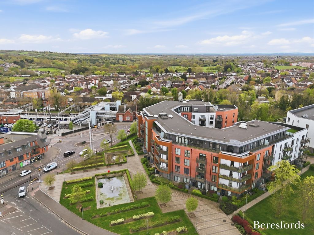 Property photo 1 of 19 Picture No. 03