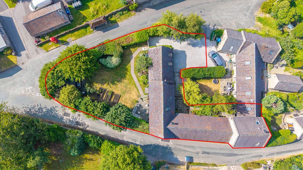 Property photo 1 of 37