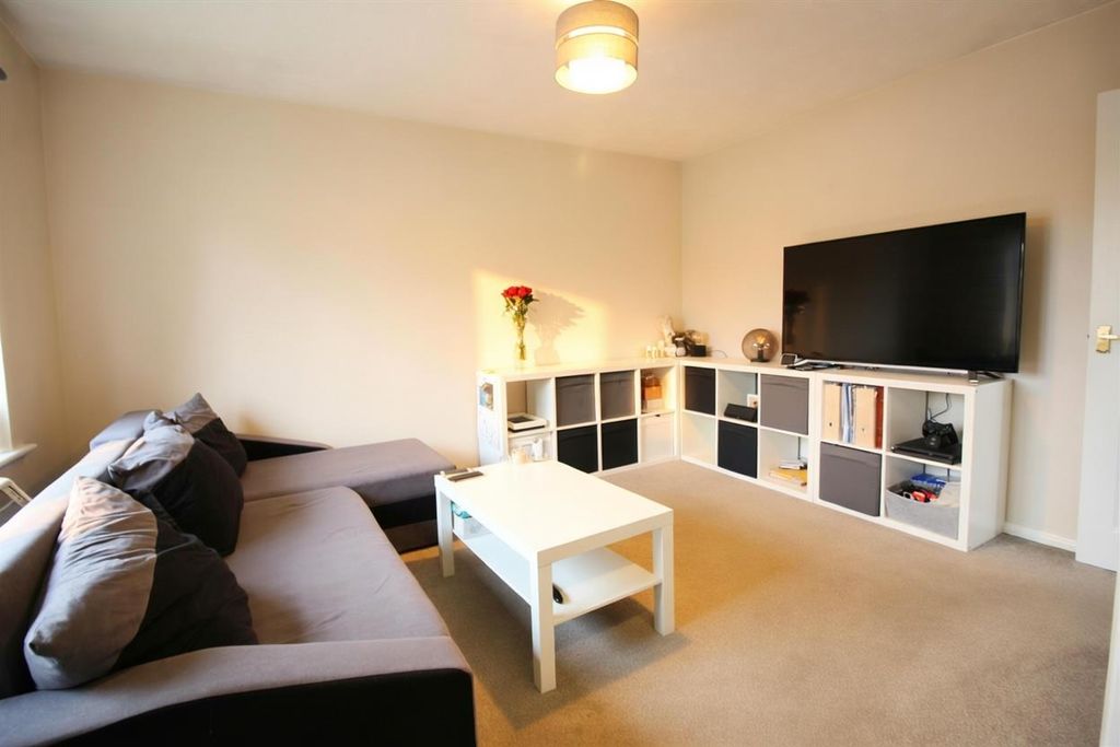 Property photo 2 of 10 Jlpj9.Jpg