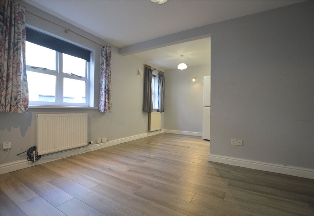 Property photo 2 of 9 Living Room