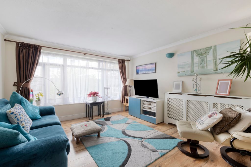 Property photo 3 of 10 Picture No. 10