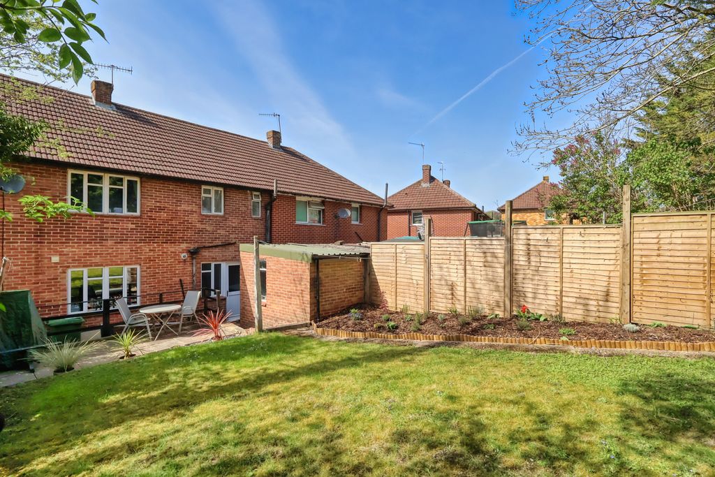 Property photo 3 of 13 Picture No. 25