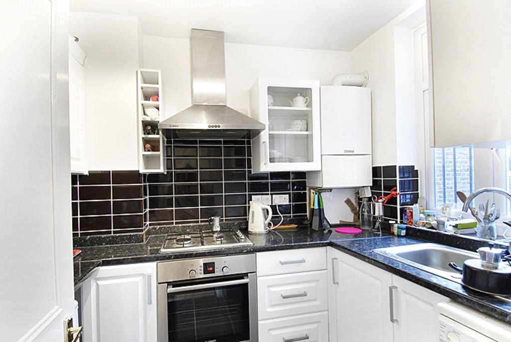 Property photo 3 of 4 Kitchen