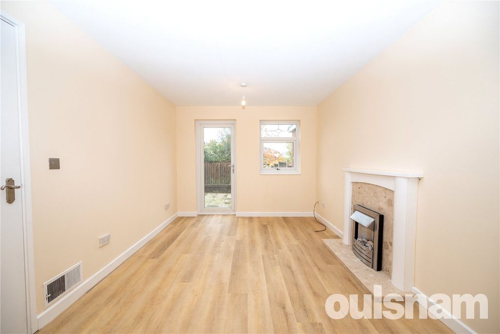 Property photo 2 of 11 Picture No. 01
