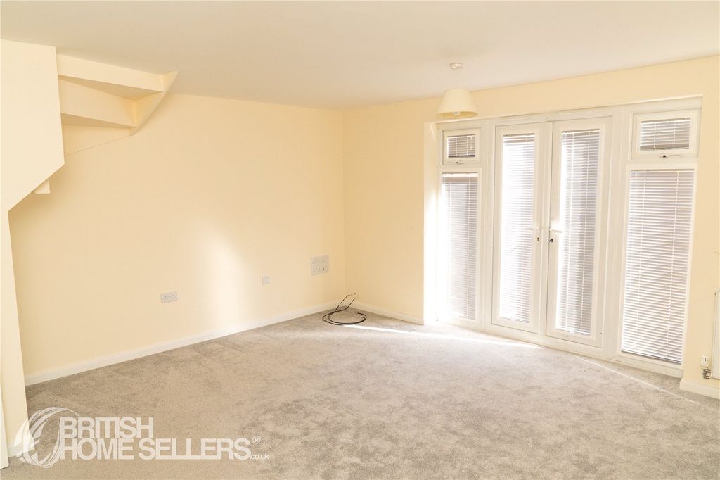 Property photo 3 of 14 Picture No. 14