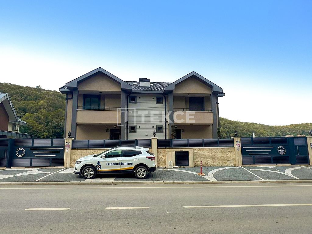 Property photo 3 of 25