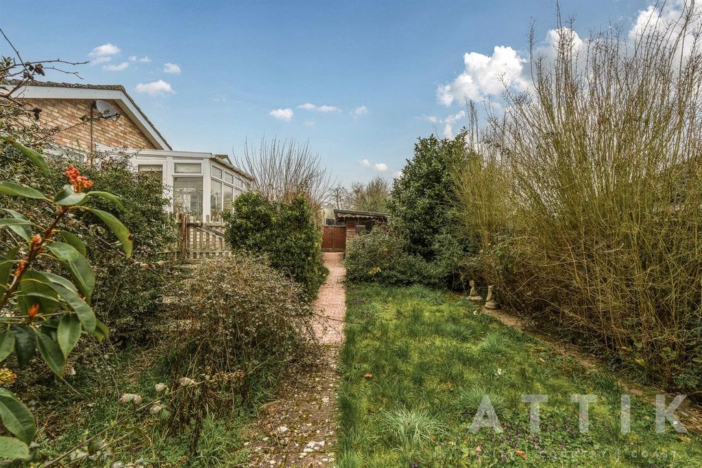 Additional image 30 of 3 bed detached bungalow for salePark Walk, Holton, Halesworth IP19