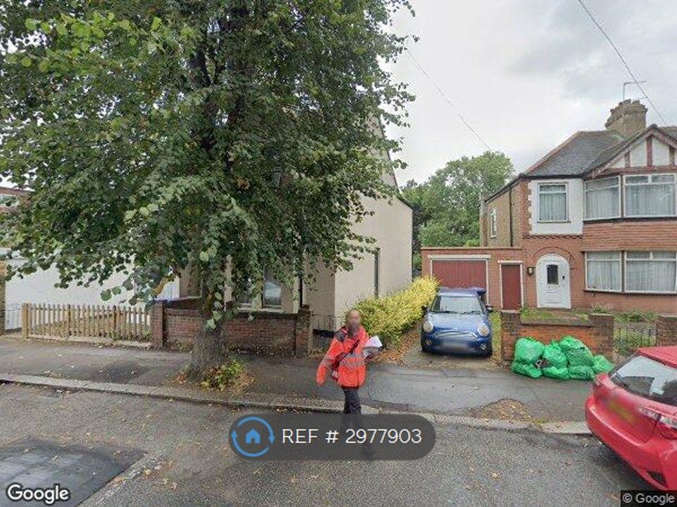 Property photo 3 of 18