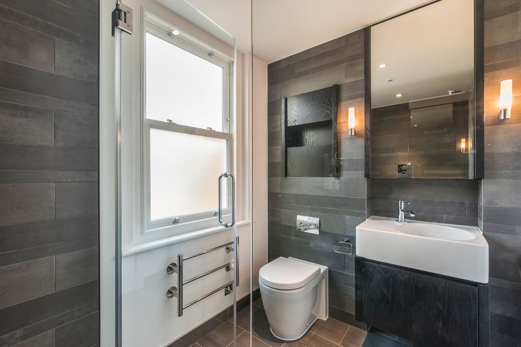 Property photo 3 of 18 Marler Let, 7 Rad...