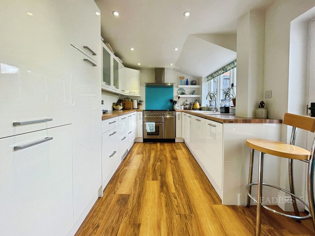 Property photo 3 of 16 Pbox-Img.Jpg