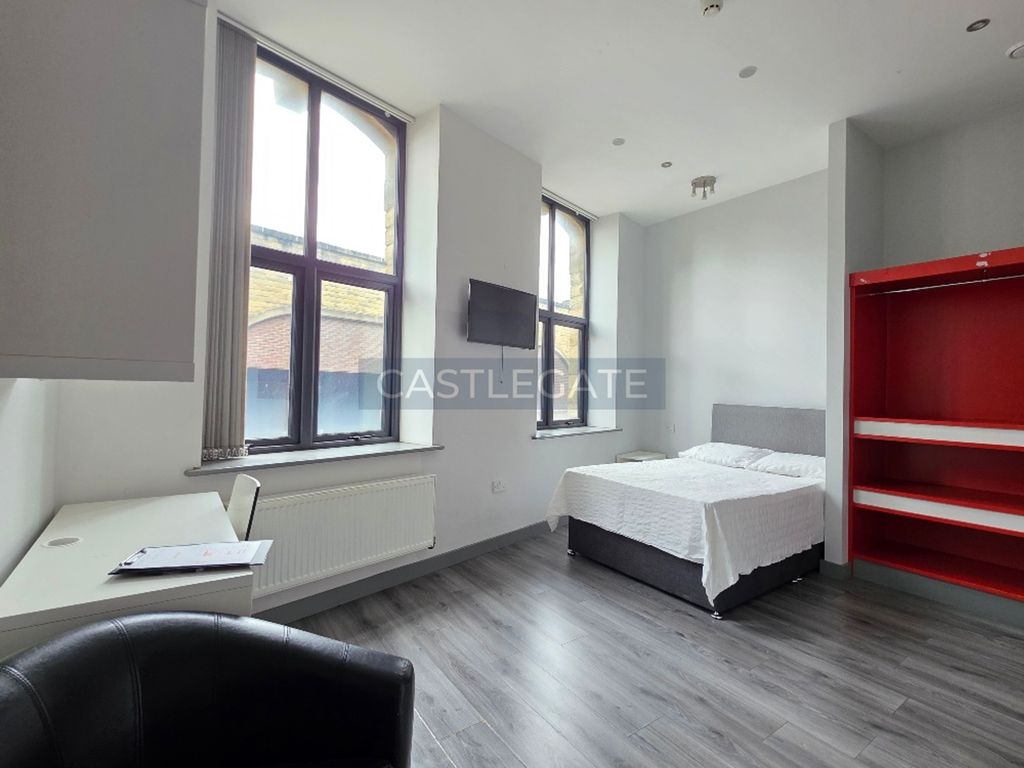 Property photo 1 of 14 Room 37, The Works At Standard House, Half Moon Street, Huddersfield, HD1 2Jf (6)