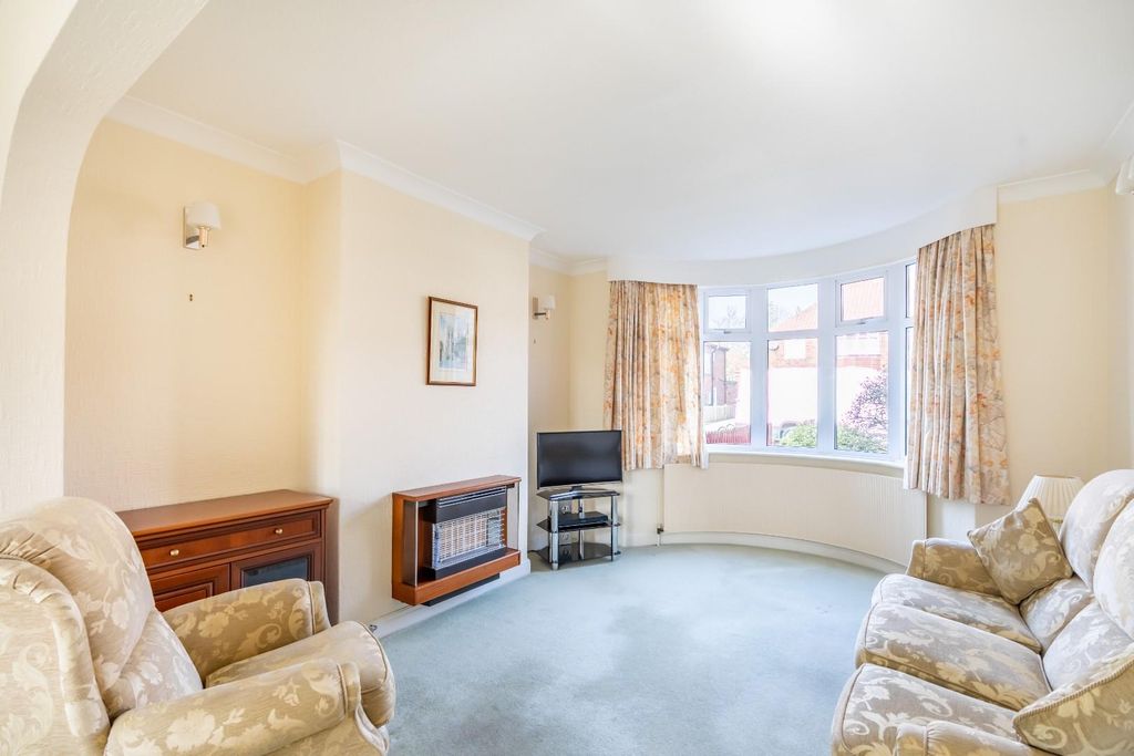 Property photo 2 of 15 71Oa-3.Jpg