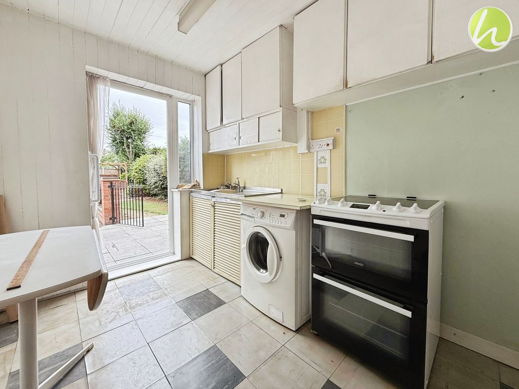 Property photo 3 of 18