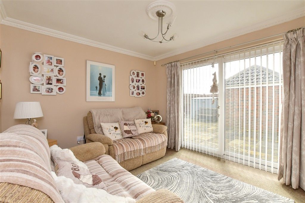 Property photo 1 of 11 Lounge/ Diner