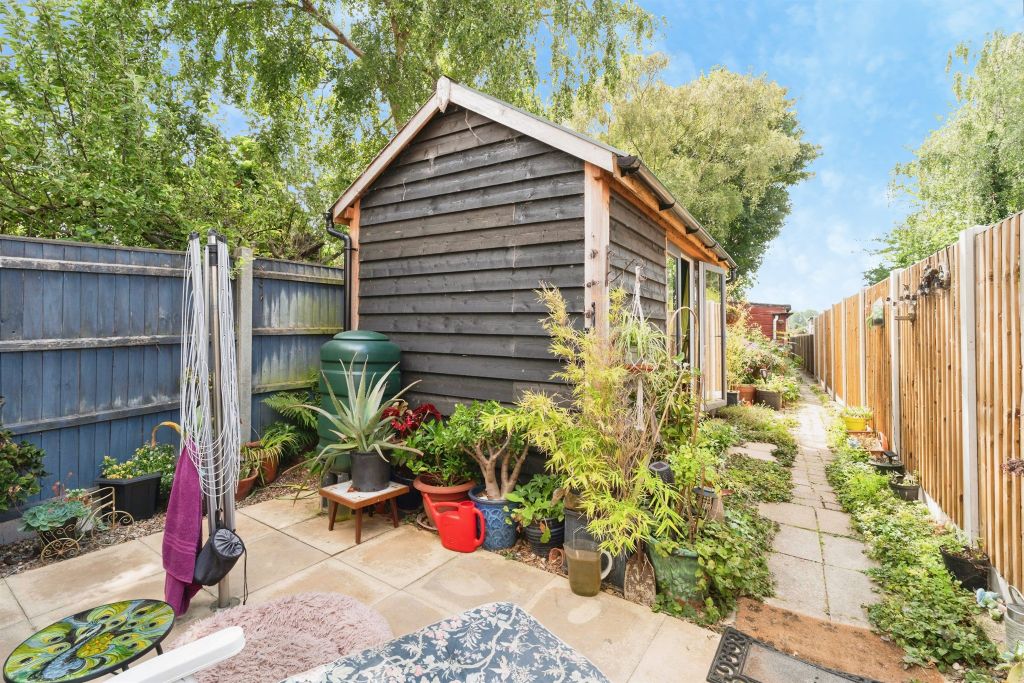 Property photo 3 of 21