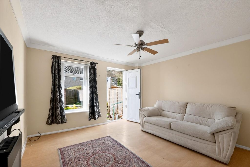 Property photo 3 of 15 Pnmb0850.Jpg