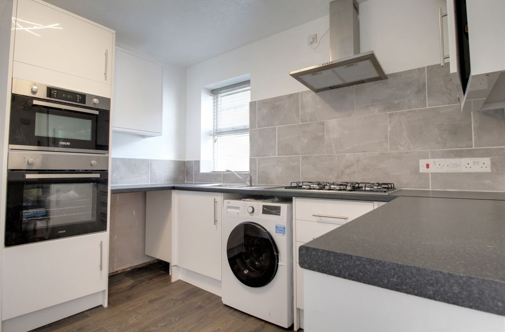 Property photo 2 of 7 Img_3309-Img_3311.Jp